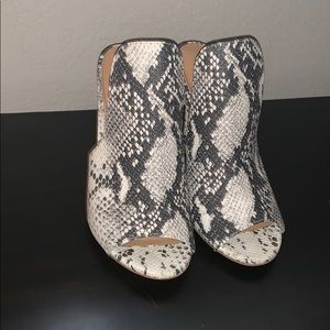Steve Madden snakeskin heels